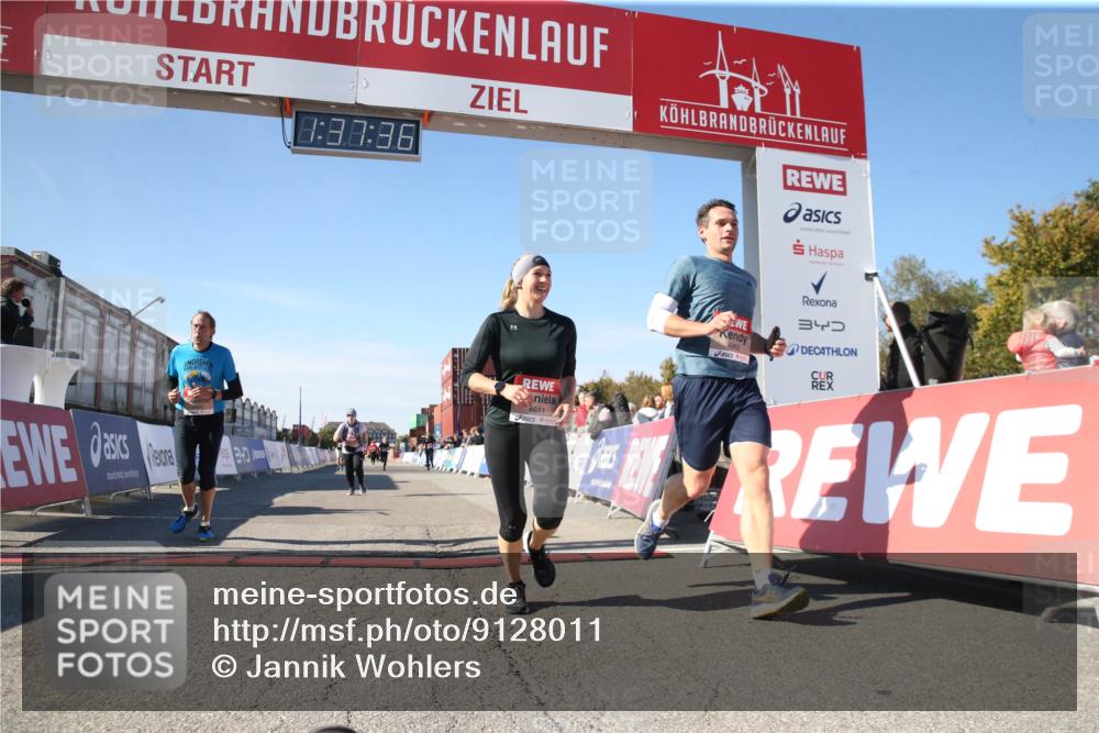 03.10.2025 - Köhlbrandbrückenlauf Jannik Wohlers http://msf.ph/oto/9128011 03.10.2025 13:37:37 Ziel 4611, 4863, 5201, 5384, 5550, 5551, 5756, 6133, 6402 meine-sportfotos.de