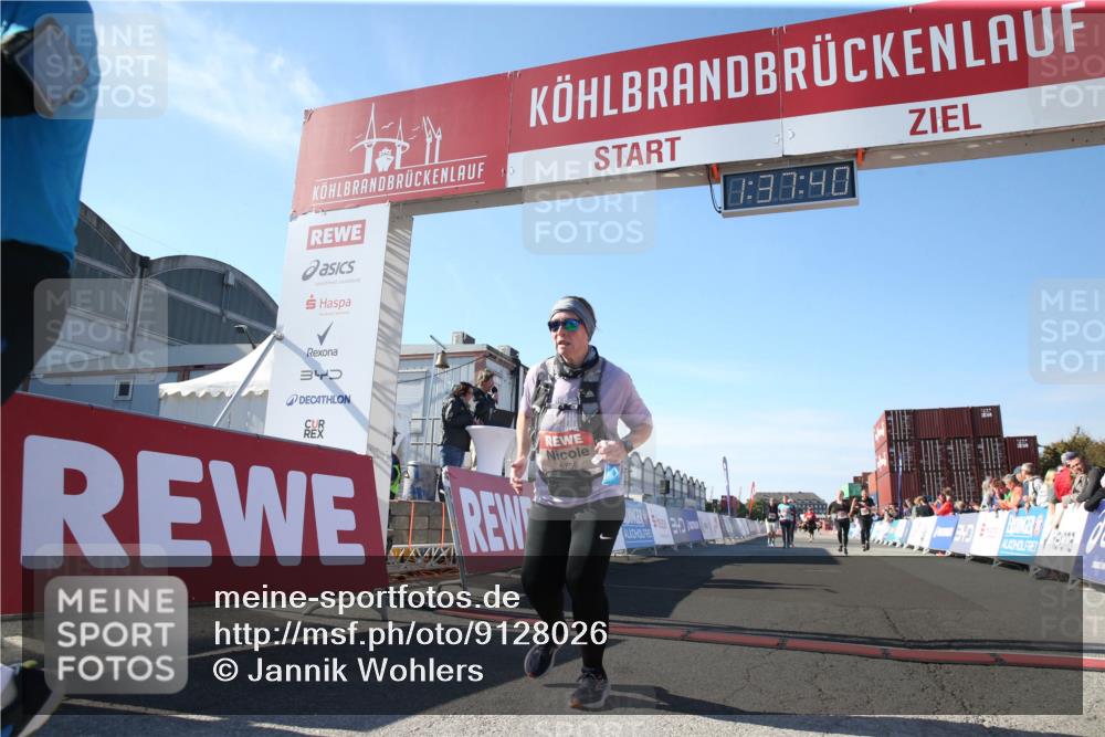 03.10.2025 - Köhlbrandbrückenlauf Jannik Wohlers http://msf.ph/oto/9128026 03.10.2025 13:37:40 Ziel 4611, 4863, 5201, 5384, 5550, 5551, 5756, 6133, 6402 meine-sportfotos.de