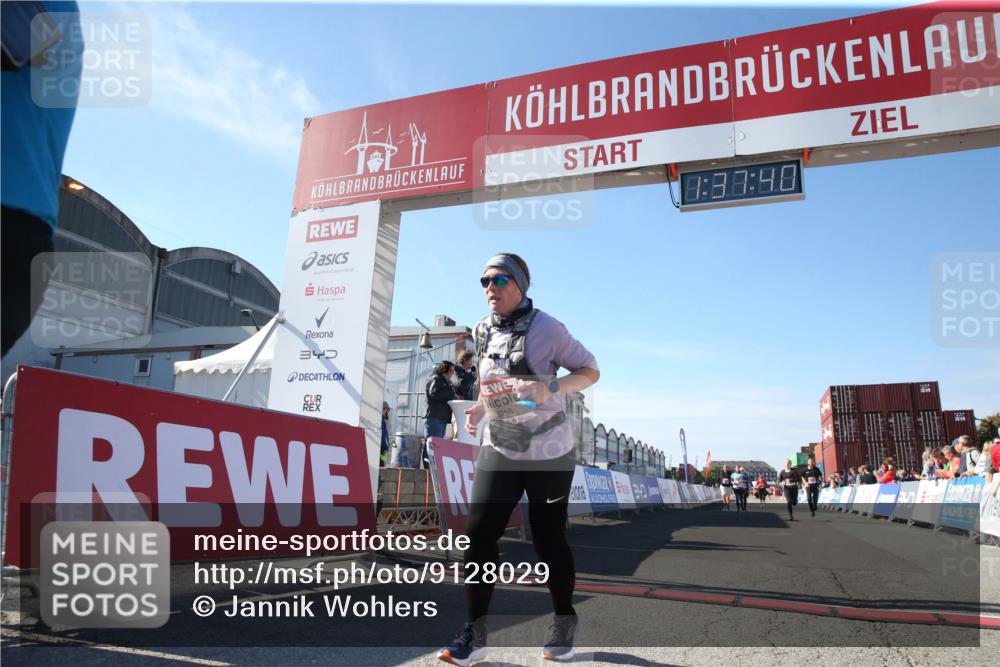 03.10.2025 - Köhlbrandbrückenlauf Jannik Wohlers http://msf.ph/oto/9128029 03.10.2025 13:37:40 Ziel 4611, 4863, 5201, 5384, 5550, 5551, 5756, 6133, 6402 meine-sportfotos.de