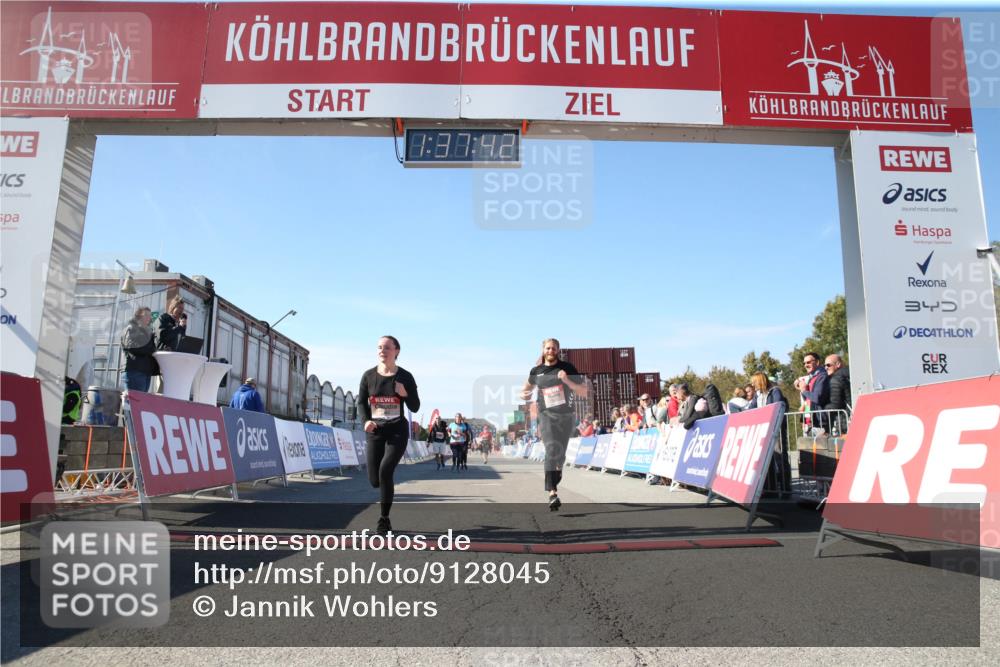 03.10.2025 - Köhlbrandbrückenlauf Jannik Wohlers http://msf.ph/oto/9128045 03.10.2025 13:37:43 Ziel 4611, 4863, 5201, 5305, 5384, 5420, 5756, 6295, 6402 meine-sportfotos.de