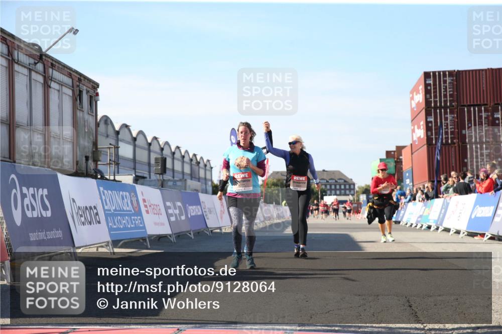 03.10.2025 - Köhlbrandbrückenlauf Jannik Wohlers http://msf.ph/oto/9128064 03.10.2025 13:37:47 Ziel 4014, 5201, 5305, 5384, 5420, 5756, 6295, 6402 meine-sportfotos.de
