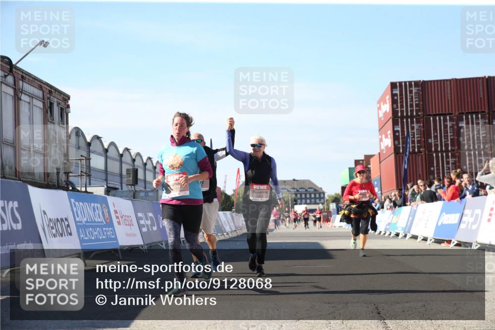 03.10.2025 - Köhlbrandbrückenlauf Jannik Wohlers http://msf.ph/oto/9128068 03.10.2025 13:37:47 Ziel 4014, 5201, 5305, 5384, 5420, 5756, 6295, 6402 meine-sportfotos.de