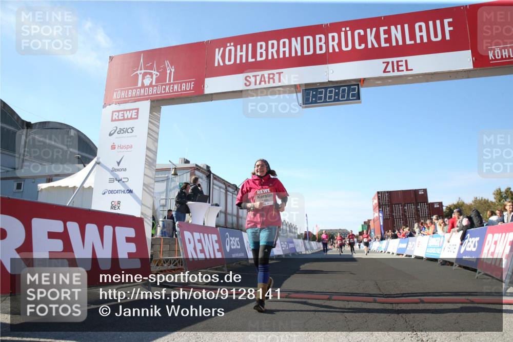 03.10.2025 - Köhlbrandbrückenlauf Jannik Wohlers http://msf.ph/oto/9128141 03.10.2025 13:38:02 Ziel 5188, 5343, 5409, 6515 meine-sportfotos.de