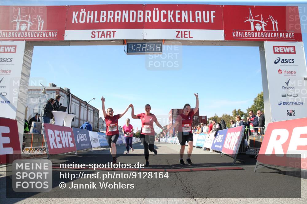 03.10.2025 - Köhlbrandbrückenlauf Jannik Wohlers http://msf.ph/oto/9128164 03.10.2025 13:38:08 Ziel 5188, 5343, 5409, 5632, 6515 meine-sportfotos.de