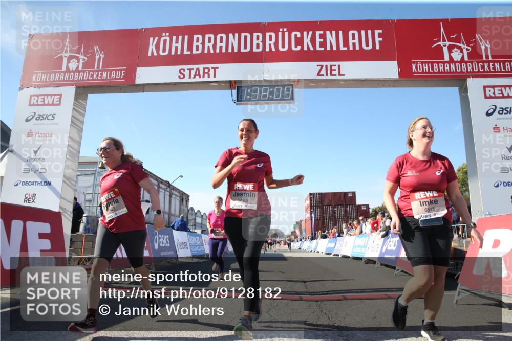 03.10.2025 - Köhlbrandbrückenlauf Jannik Wohlers http://msf.ph/oto/9128182 03.10.2025 13:38:09 Ziel 5188, 5343, 5409, 5632, 6515 meine-sportfotos.de