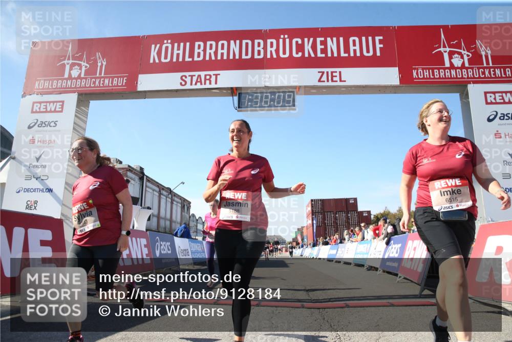 03.10.2025 - Köhlbrandbrückenlauf Jannik Wohlers http://msf.ph/oto/9128184 03.10.2025 13:38:09 Ziel 5188, 5343, 5409, 5632, 6515 meine-sportfotos.de