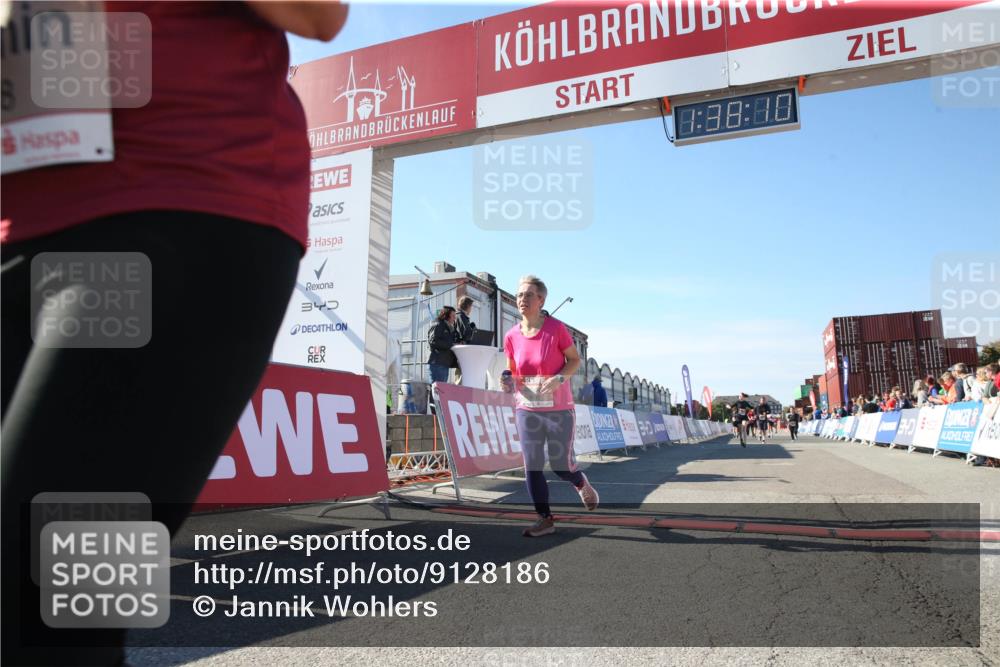 03.10.2025 - Köhlbrandbrückenlauf Jannik Wohlers http://msf.ph/oto/9128186 03.10.2025 13:38:10 Ziel 4435, 5188, 5343, 5409, 5632, 6515 meine-sportfotos.de