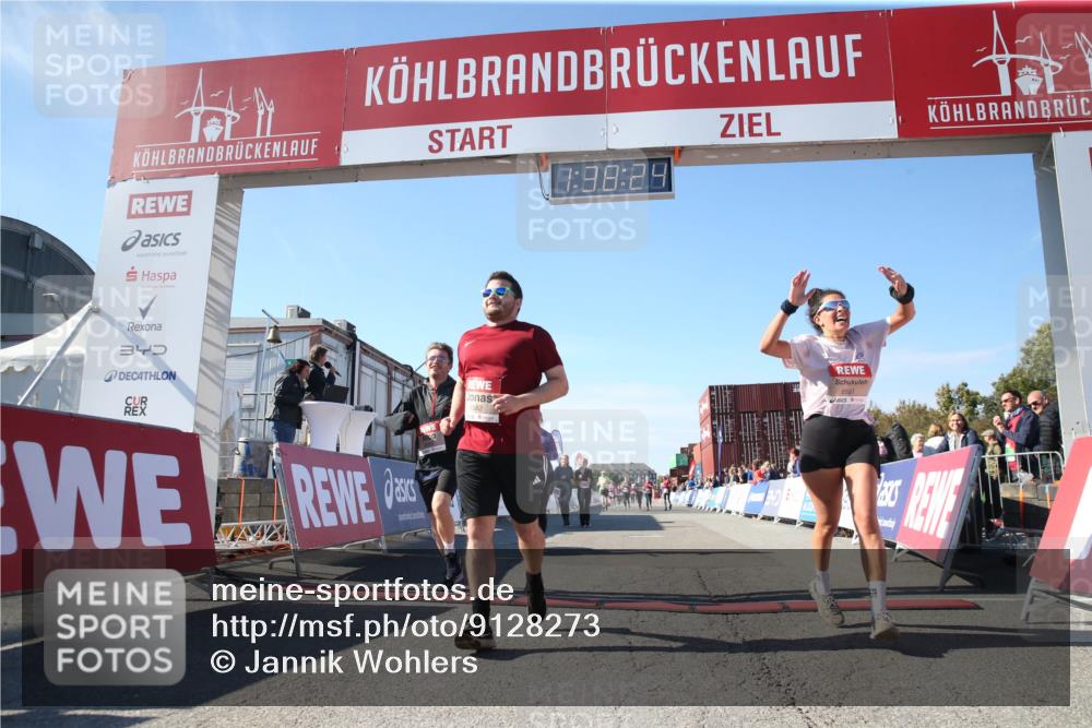 03.10.2025 - Köhlbrandbrückenlauf Jannik Wohlers http://msf.ph/oto/9128273 03.10.2025 13:38:24 Ziel 4435, 4697, 5139, 5335, 5439, 5509, 6581, 6582, 6583 meine-sportfotos.de