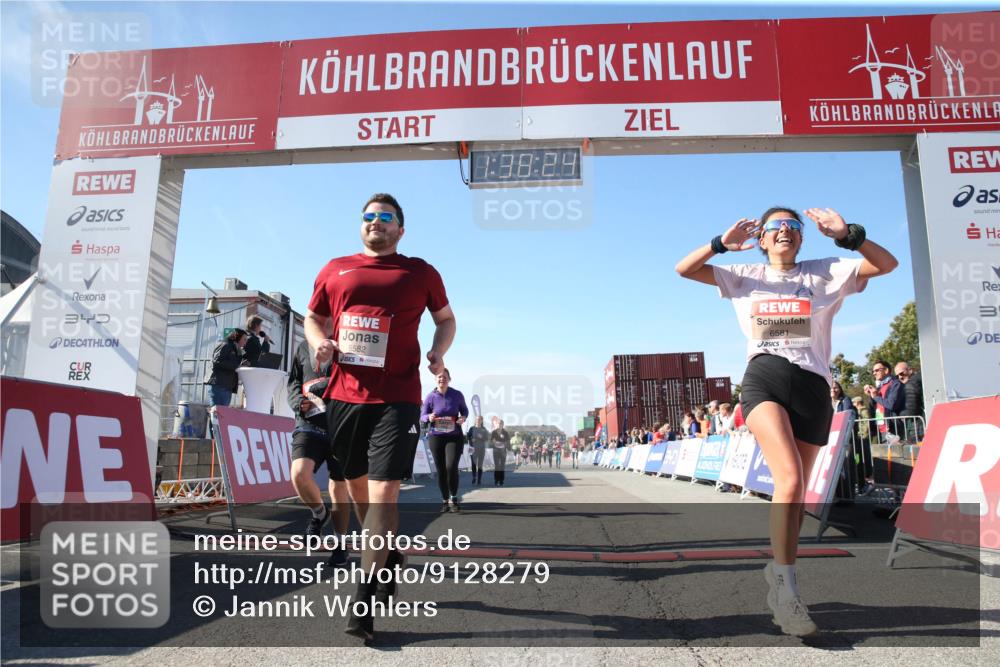 03.10.2025 - Köhlbrandbrückenlauf Jannik Wohlers http://msf.ph/oto/9128279 03.10.2025 13:38:24 Ziel 4435, 4697, 5139, 5335, 5439, 5509, 6581, 6582, 6583 meine-sportfotos.de