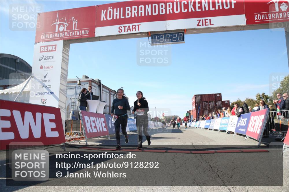 03.10.2025 - Köhlbrandbrückenlauf Jannik Wohlers http://msf.ph/oto/9128292 03.10.2025 13:38:29 Ziel 4697, 5139, 5439, 5509, 6201, 6581, 6582, 6583 meine-sportfotos.de