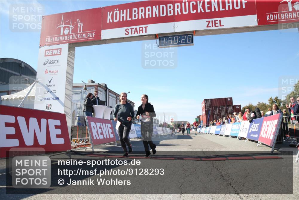 03.10.2025 - Köhlbrandbrückenlauf Jannik Wohlers http://msf.ph/oto/9128293 03.10.2025 13:38:29 Ziel 4697, 5139, 5439, 5509, 6201, 6581, 6582, 6583 meine-sportfotos.de