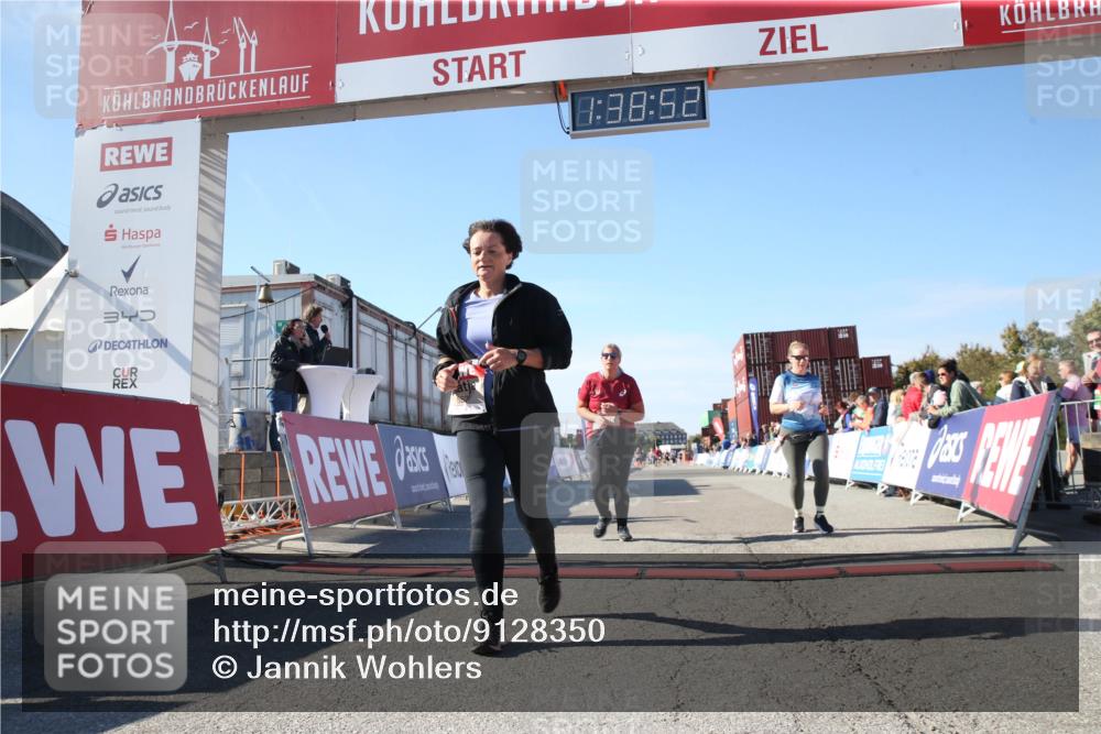 03.10.2025 - Köhlbrandbrückenlauf Jannik Wohlers http://msf.ph/oto/9128350 03.10.2025 13:38:53 Ziel 4723, 5529, 5533, 5584, 6030, 6640 meine-sportfotos.de