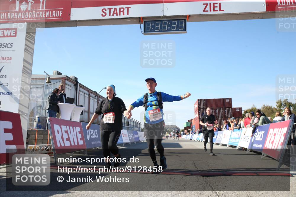 03.10.2025 - Köhlbrandbrückenlauf Jannik Wohlers http://msf.ph/oto/9128458 03.10.2025 13:39:33 Ziel 4621, 5135, 5176, 5444, 5741, 5745, 5991, 5998, 6259, 6560 meine-sportfotos.de