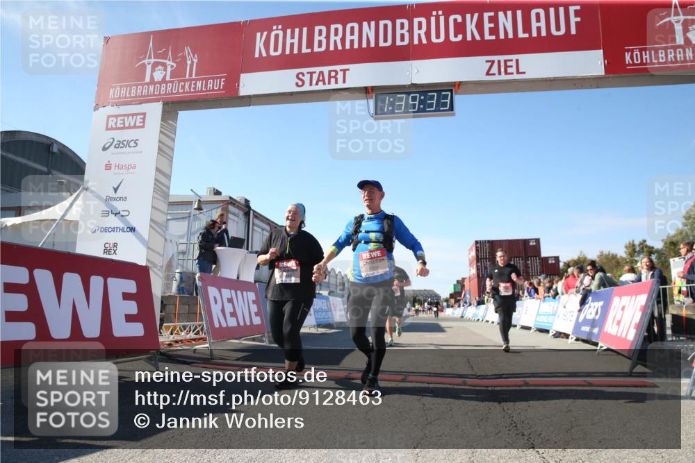 03.10.2025 - Köhlbrandbrückenlauf Jannik Wohlers http://msf.ph/oto/9128463 03.10.2025 13:39:34 Ziel 4621, 5135, 5176, 5444, 5741, 5745, 5991, 6259, 6560 meine-sportfotos.de