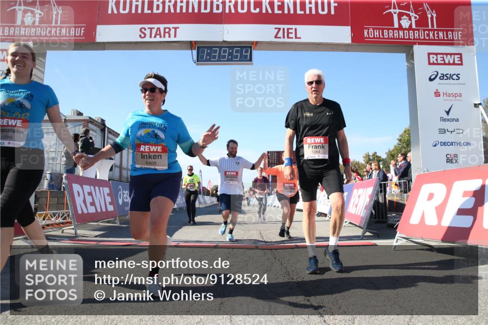 03.10.2025 - Köhlbrandbrückenlauf Jannik Wohlers http://msf.ph/oto/9128524 03.10.2025 13:39:54 Ziel 5264, 5484, 5487, 5508, 5565, 5566, 6399, 6400, 6401, 6403, 6522 meine-sportfotos.de