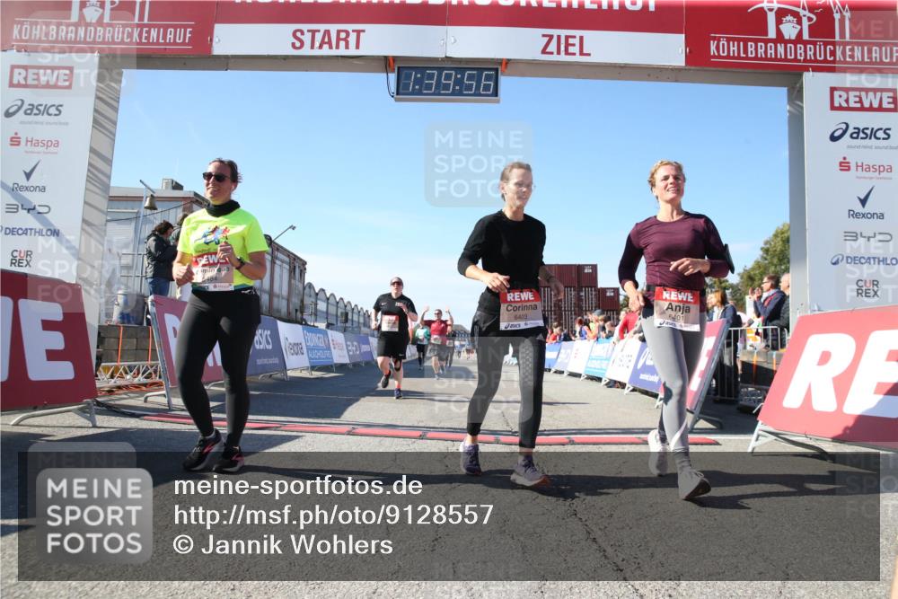 03.10.2025 - Köhlbrandbrückenlauf Jannik Wohlers http://msf.ph/oto/9128557 03.10.2025 13:39:57 Ziel 5264, 5484, 5487, 5565, 5566, 5831, 5832, 5835, 6399, 6400, 6401, 6403, 6522 meine-sportfotos.de