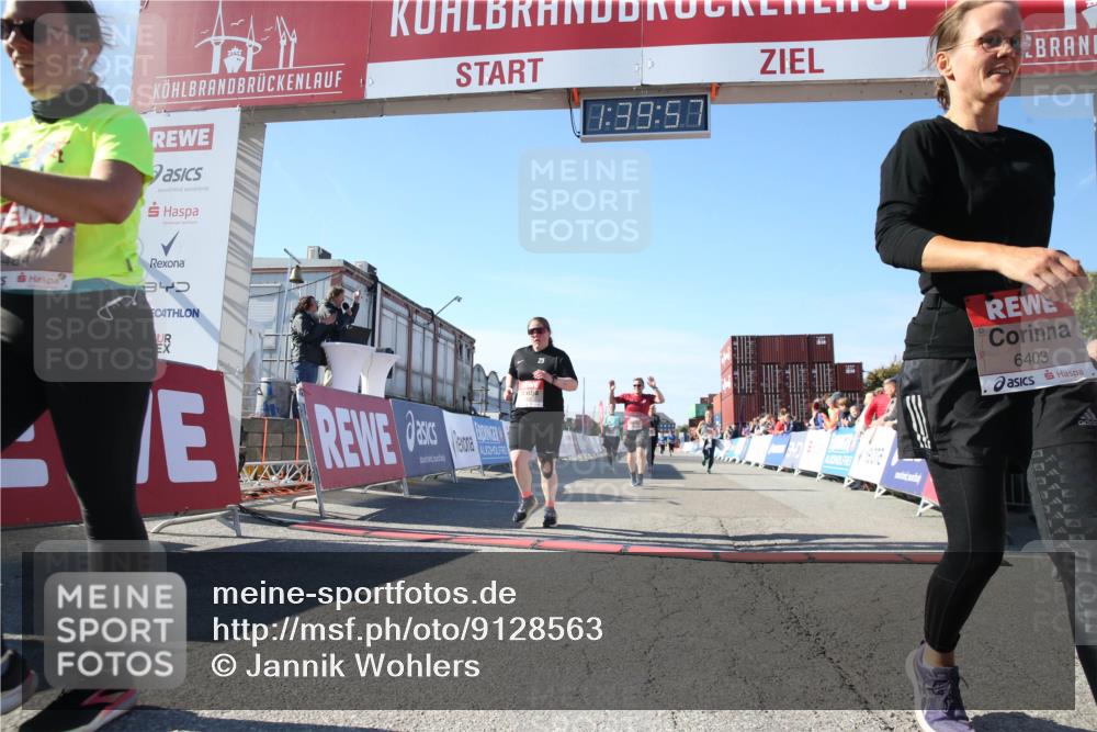 03.10.2025 - Köhlbrandbrückenlauf Jannik Wohlers http://msf.ph/oto/9128563 03.10.2025 13:39:58 Ziel 5264, 5484, 5487, 5565, 5566, 5831, 5832, 5835, 6399, 6400, 6401, 6403, 6522 meine-sportfotos.de