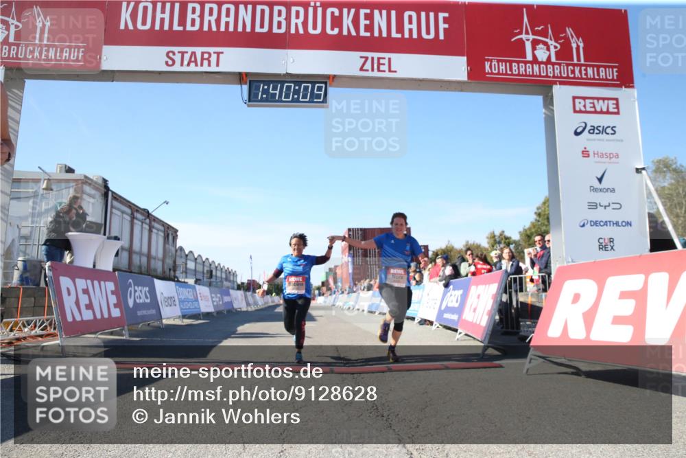 03.10.2025 - Köhlbrandbrückenlauf Jannik Wohlers http://msf.ph/oto/9128628 03.10.2025 13:40:10 Ziel 5252, 5831, 5832, 5835, 5990, 6109 meine-sportfotos.de