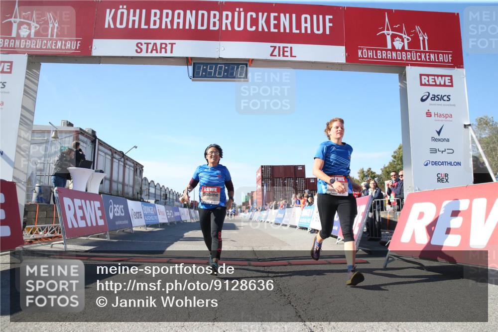 03.10.2025 - Köhlbrandbrückenlauf Jannik Wohlers http://msf.ph/oto/9128636 03.10.2025 13:40:10 Ziel 5252, 5831, 5832, 5835, 5990, 6109 meine-sportfotos.de