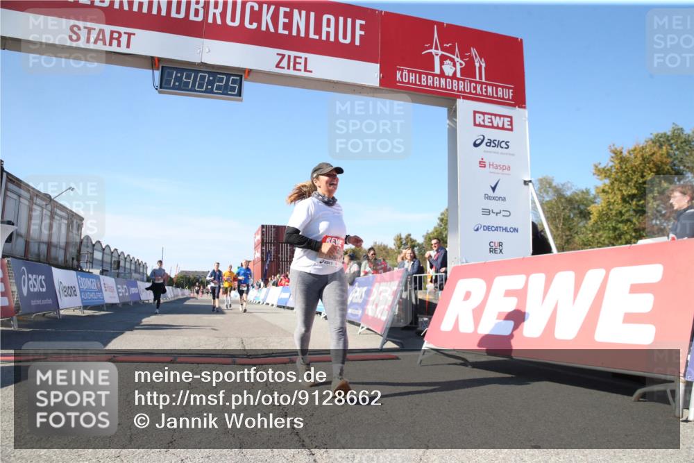 03.10.2025 - Köhlbrandbrückenlauf Jannik Wohlers http://msf.ph/oto/9128662 03.10.2025 13:40:26 Ziel 5270, 5613, 6245, 6278, 6284 meine-sportfotos.de