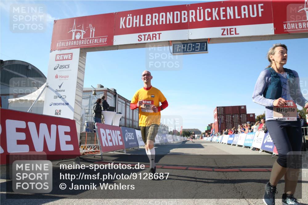 03.10.2025 - Köhlbrandbrückenlauf Jannik Wohlers http://msf.ph/oto/9128687 03.10.2025 13:40:32 Ziel 5270, 5613, 6245, 6278, 6284 meine-sportfotos.de