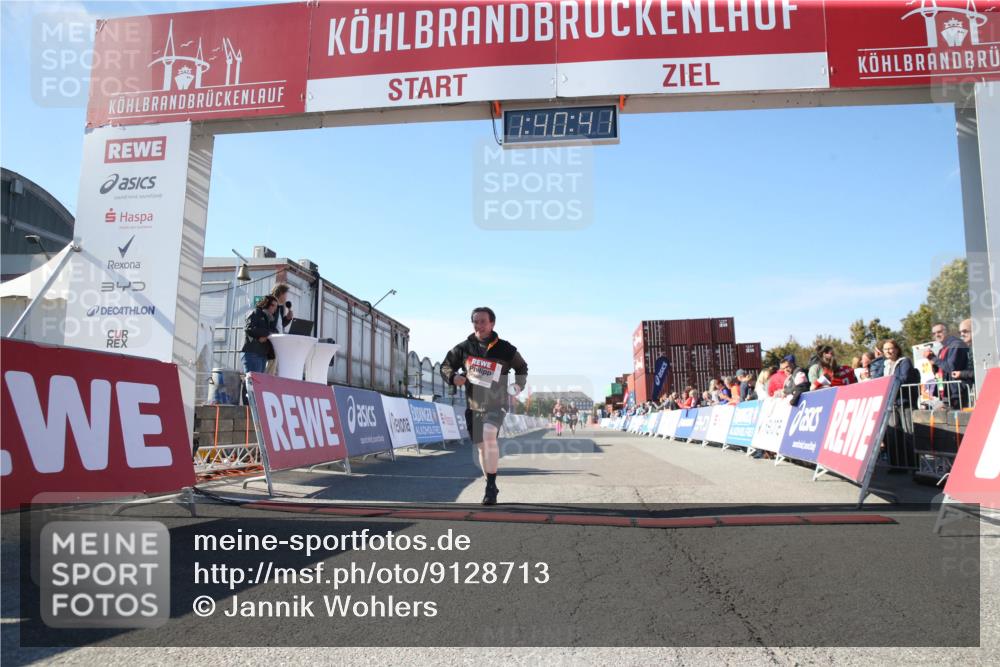 03.10.2025 - Köhlbrandbrückenlauf Jannik Wohlers http://msf.ph/oto/9128713 03.10.2025 13:40:42 Ziel 5558 meine-sportfotos.de