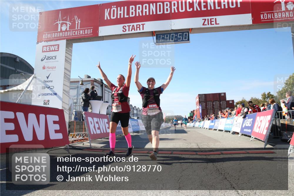 03.10.2025 - Köhlbrandbrückenlauf Jannik Wohlers http://msf.ph/oto/9128770 03.10.2025 13:40:51 Ziel 5495, 5496, 5558, 6134, 6135 meine-sportfotos.de