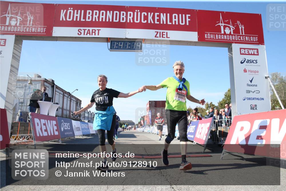 03.10.2025 - Köhlbrandbrückenlauf Jannik Wohlers http://msf.ph/oto/9128910 03.10.2025 13:41:15 Ziel 5116, 5121, 5197, 5421, 6437 meine-sportfotos.de