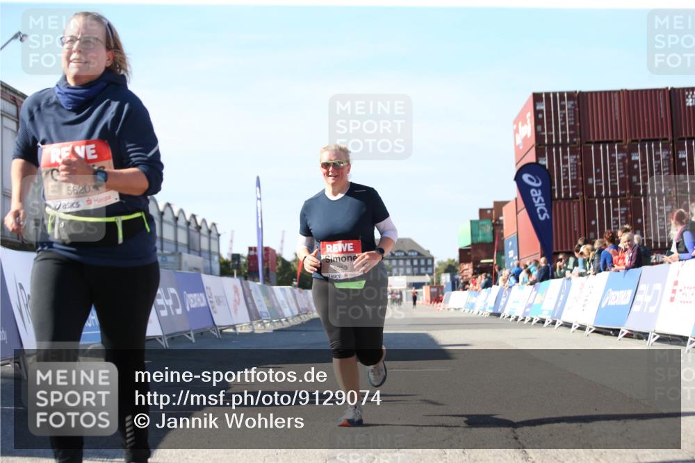 03.10.2025 - Köhlbrandbrückenlauf Jannik Wohlers http://msf.ph/oto/9129074 03.10.2025 13:42:05 Ziel 5043, 5253, 5315, 5620 meine-sportfotos.de