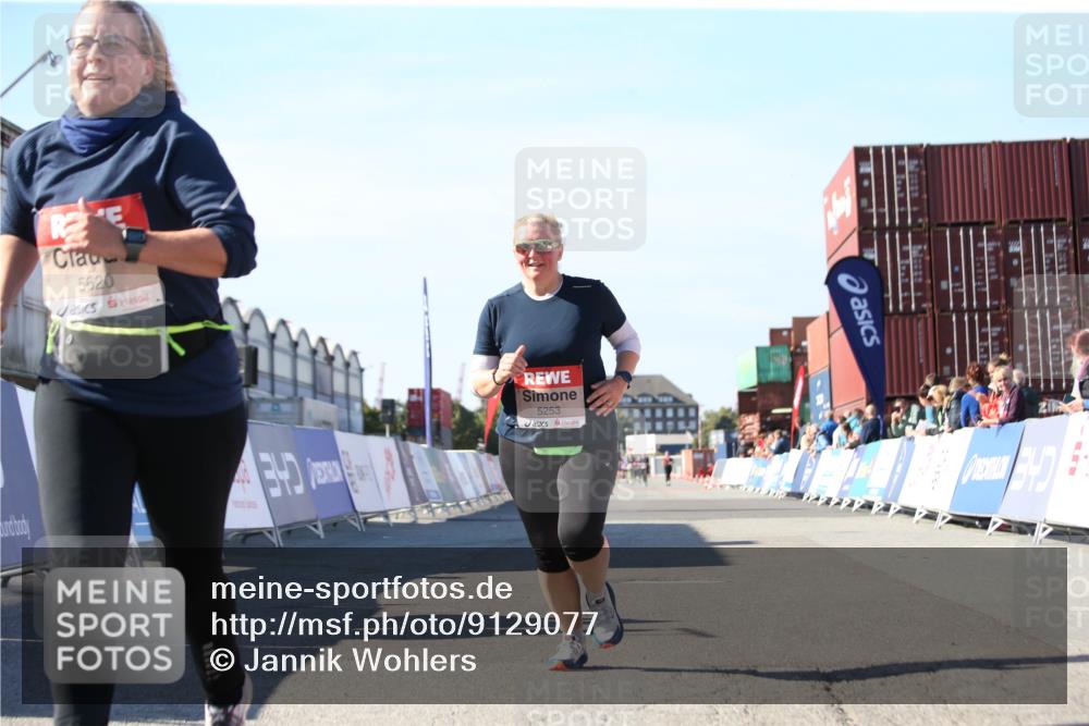 03.10.2025 - Köhlbrandbrückenlauf Jannik Wohlers http://msf.ph/oto/9129077 03.10.2025 13:42:05 Ziel 5043, 5253, 5315, 5620 meine-sportfotos.de