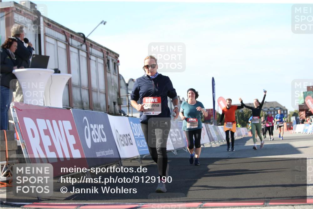 03.10.2025 - Köhlbrandbrückenlauf Jannik Wohlers http://msf.ph/oto/9129190 03.10.2025 13:42:43 Ziel 4944, 5086, 5254, 5418, 6160, 6161, 6260 meine-sportfotos.de