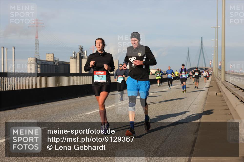 03.10.2025 - Köhlbrandbrückenlauf Lena Gebhardt http://msf.ph/oto/9129367 03.10.2025 09:48:51 Position 2 1152 meine-sportfotos.de