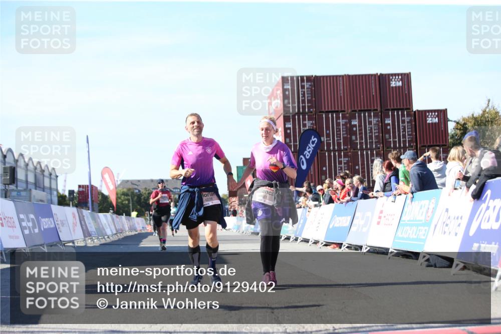 03.10.2025 - Köhlbrandbrückenlauf Jannik Wohlers http://msf.ph/oto/9129402 03.10.2025 13:43:17 Ziel 4238, 5021, 5464, 6463, 6711 meine-sportfotos.de