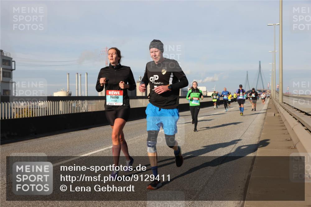 03.10.2025 - Köhlbrandbrückenlauf Lena Gebhardt http://msf.ph/oto/9129411 03.10.2025 09:48:52 Position 2 1152 meine-sportfotos.de