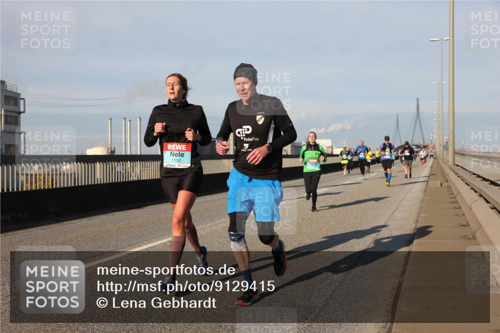 03.10.2025 - Köhlbrandbrückenlauf Lena Gebhardt http://msf.ph/oto/9129415 03.10.2025 09:48:52 Position 2 1152 meine-sportfotos.de