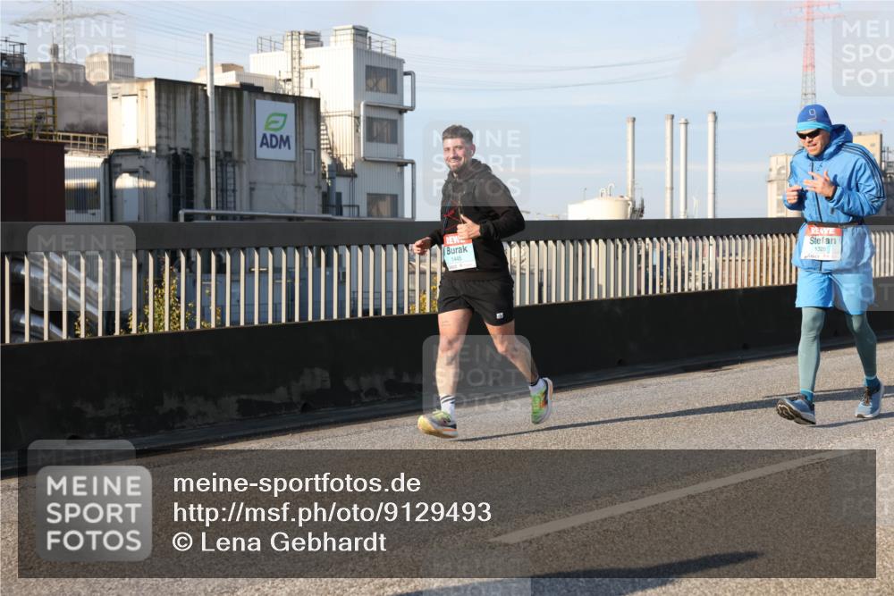 03.10.2025 - Köhlbrandbrückenlauf Lena Gebhardt http://msf.ph/oto/9129493 03.10.2025 09:48:56 Position 2 1445 meine-sportfotos.de
