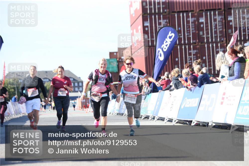 03.10.2025 - Köhlbrandbrückenlauf Jannik Wohlers http://msf.ph/oto/9129553 03.10.2025 13:43:59 Ziel 4295, 5351, 5445, 6010, 6011, 6550 meine-sportfotos.de
