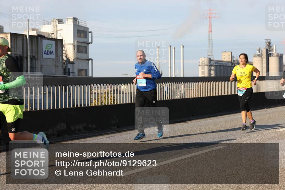 03.10.2025 - Köhlbrandbrückenlauf Lena Gebhardt http://msf.ph/oto/9129623 03.10.2025 09:49:01 Position 2 3764 meine-sportfotos.de