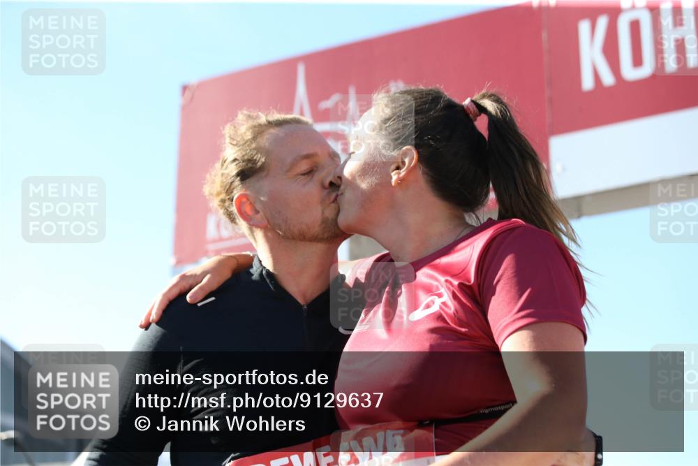 03.10.2025 - Köhlbrandbrückenlauf Jannik Wohlers http://msf.ph/oto/9129637 03.10.2025 13:44:08 Ziel 4295, 4906, 5415, 5416, 5445, 6010, 6011, 6550 meine-sportfotos.de
