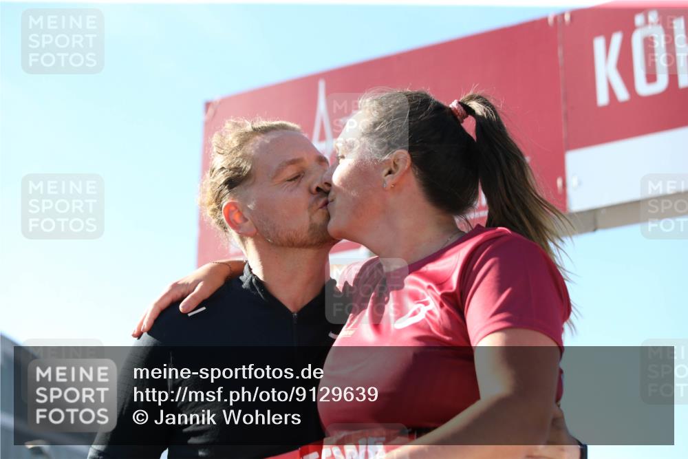03.10.2025 - Köhlbrandbrückenlauf Jannik Wohlers http://msf.ph/oto/9129639 03.10.2025 13:44:08 Ziel 4295, 4906, 5415, 5416, 5445, 6010, 6011, 6550 meine-sportfotos.de