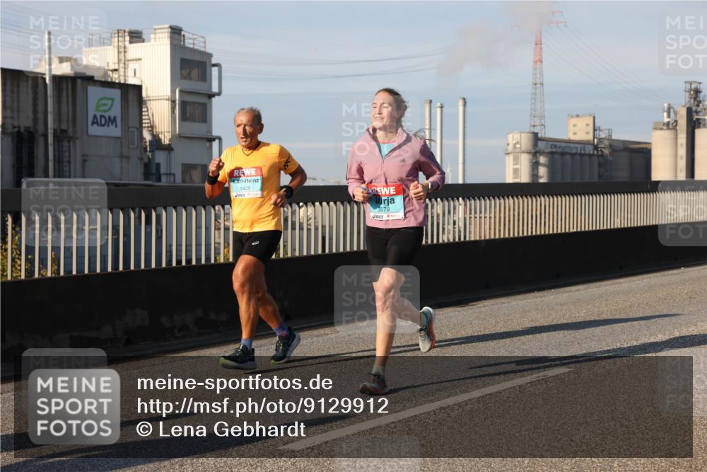 03.10.2025 - Köhlbrandbrückenlauf Lena Gebhardt http://msf.ph/oto/9129912 03.10.2025 09:49:12 Position 2 1428, 3579 meine-sportfotos.de