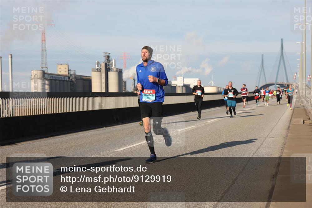 03.10.2025 - Köhlbrandbrückenlauf Lena Gebhardt http://msf.ph/oto/9129919 03.10.2025 09:49:13 Position 2 2, 2029 meine-sportfotos.de
