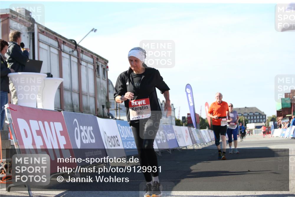 03.10.2025 - Köhlbrandbrückenlauf Jannik Wohlers http://msf.ph/oto/9129931 03.10.2025 13:45:24 Ziel 5223, 5600, 5999, 6264, 6695 meine-sportfotos.de
