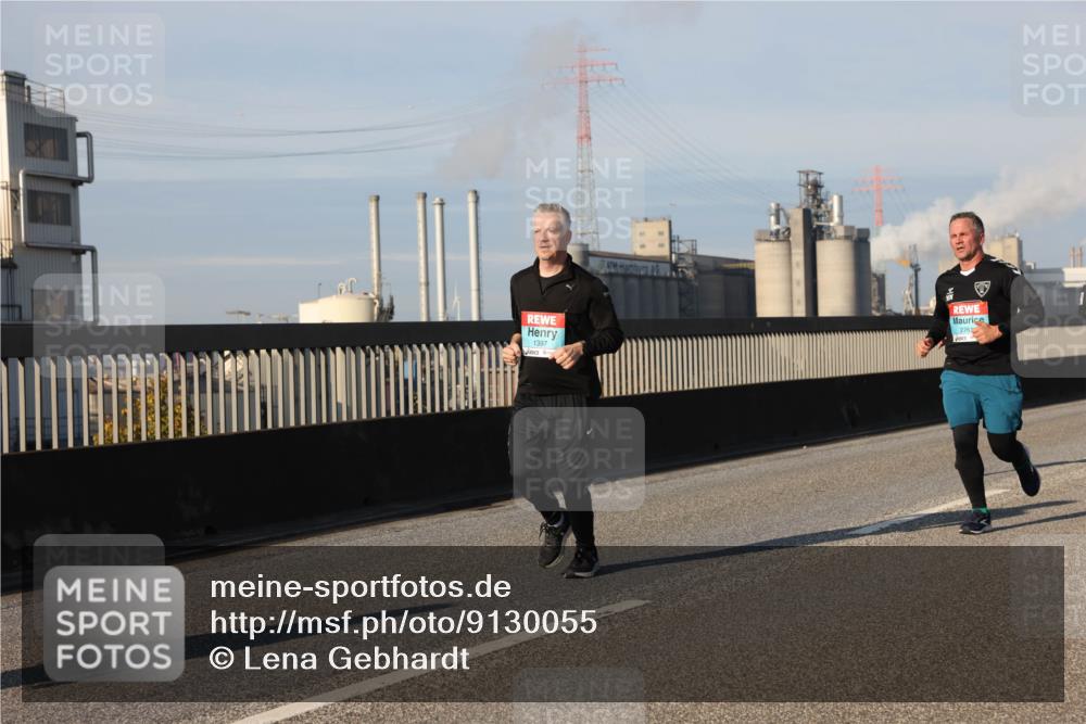03.10.2025 - Köhlbrandbrückenlauf Lena Gebhardt http://msf.ph/oto/9130055 03.10.2025 09:49:18 Position 2 1397, 2761 meine-sportfotos.de