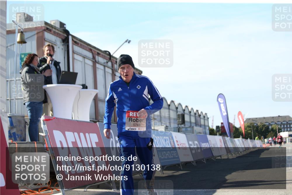 03.10.2025 - Köhlbrandbrückenlauf Jannik Wohlers http://msf.ph/oto/9130138 03.10.2025 13:46:13 Ziel 4572, 5748 meine-sportfotos.de