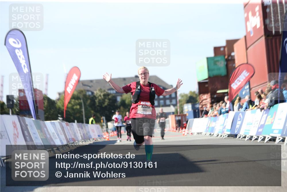 03.10.2025 - Köhlbrandbrückenlauf Jannik Wohlers http://msf.ph/oto/9130161 03.10.2025 13:46:25 Ziel 5900 meine-sportfotos.de