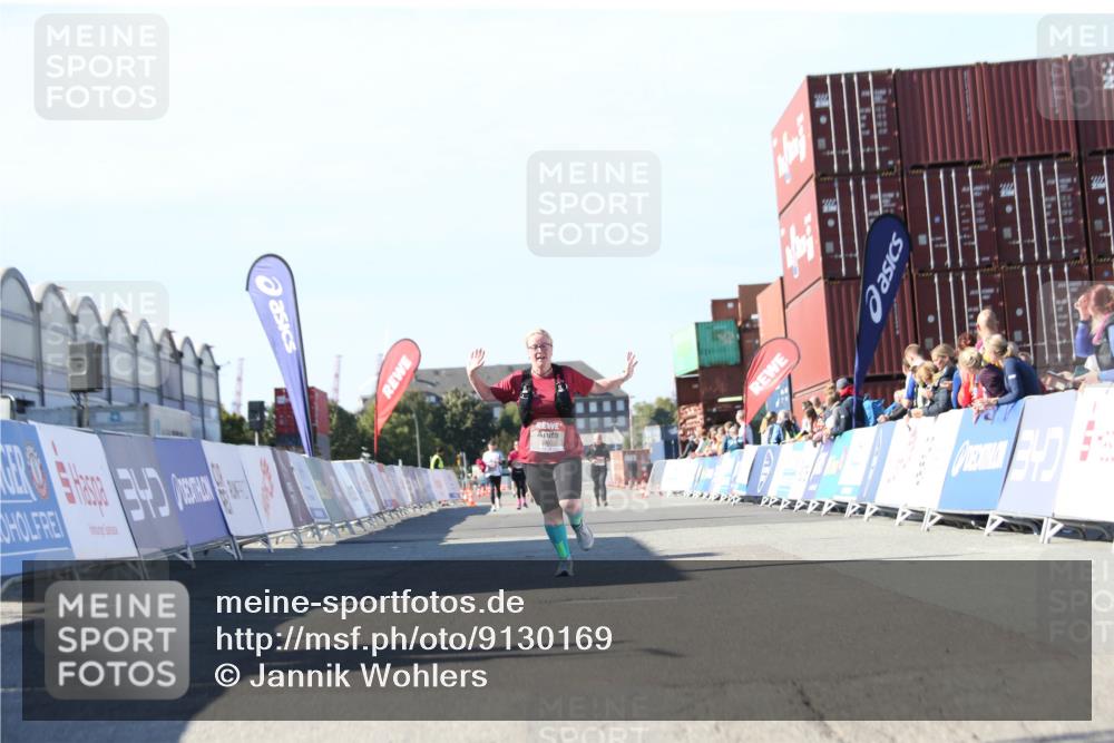 03.10.2025 - Köhlbrandbrückenlauf Jannik Wohlers http://msf.ph/oto/9130169 03.10.2025 13:46:26 Ziel 5900 meine-sportfotos.de