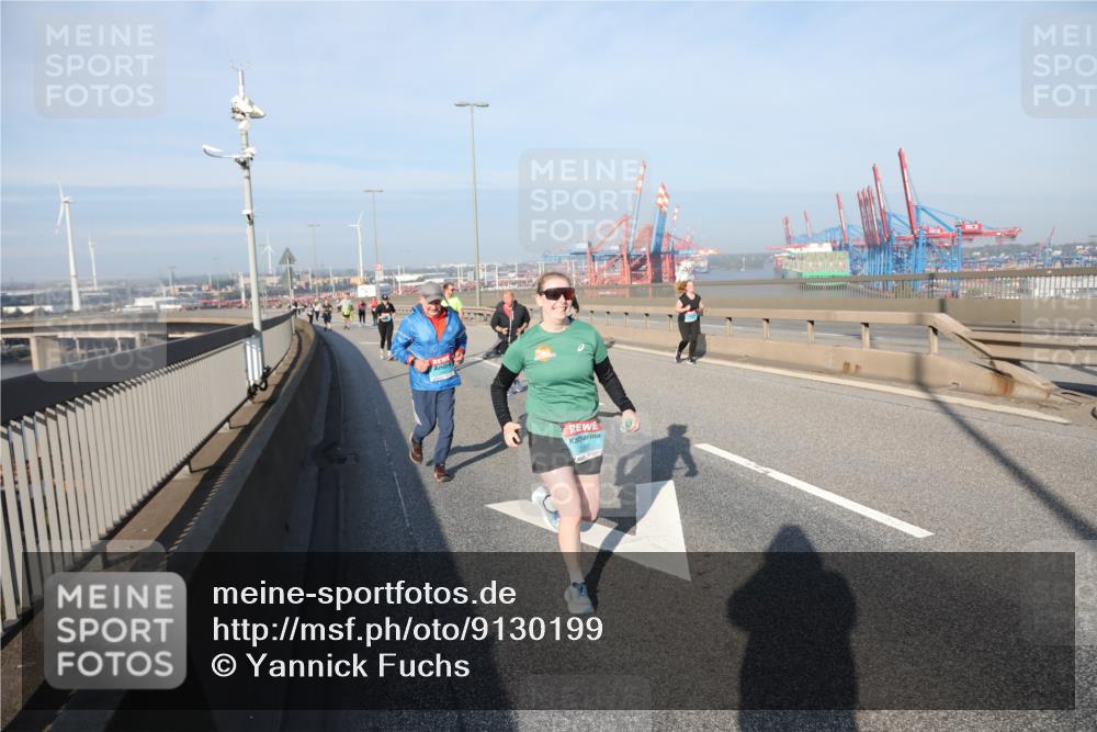 03.10.2025 - Köhlbrandbrückenlauf Yannick Fuchs http://msf.ph/oto/9130199 03.10.2025 09:02:34 Position 2  meine-sportfotos.de