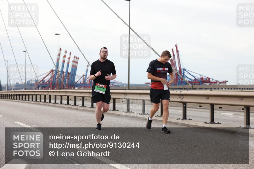 03.10.2025 - Köhlbrandbrückenlauf Lena Gebhardt http://msf.ph/oto/9130244 03.10.2025 16:05:36 Position 2 8432 meine-sportfotos.de