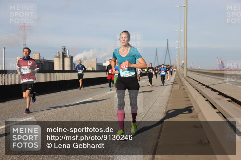 03.10.2025 - Köhlbrandbrückenlauf Lena Gebhardt http://msf.ph/oto/9130246 03.10.2025 09:49:24 Position 2 2743, 12, 1626 meine-sportfotos.de